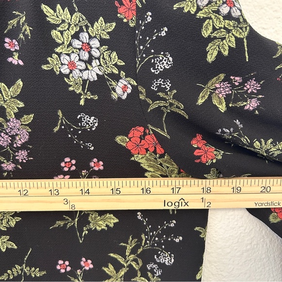 Leith Black Long Sleeve Floral Blouse Top Poetcore Red Green Women's Size Small - Picture 9 of 12